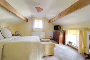 Annexe Bedroom 1- click for photo gallery